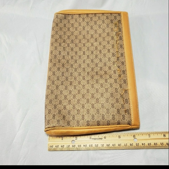 AUTHENTIC GUCCI REMNANTS - Picture 3 of 6
